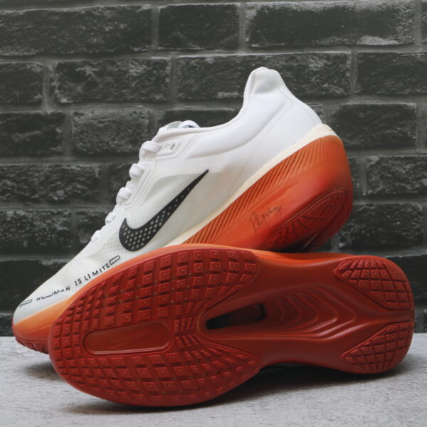Nike Zoom Fly 6 | Calzado deportivo para corredores serios - Image 2