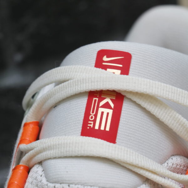 Nike Pegasus 41 | Edición especial Año de la Serpiente - Image 3
