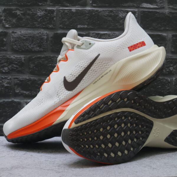 Nike Pegasus 41 | Edición especial Año de la Serpiente - Image 5