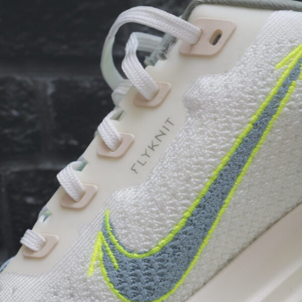 Nike Pegasus Plus Sail Black Pale - Image 7