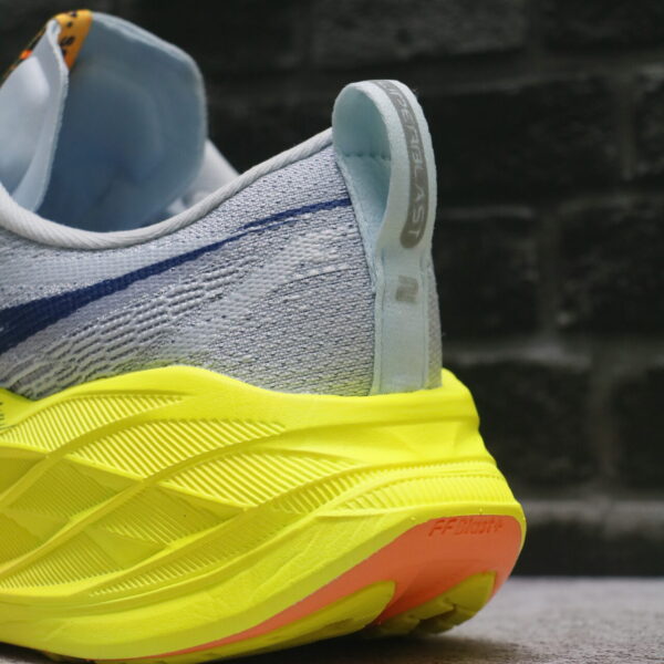 Superblast 2 Paris - Image 3
