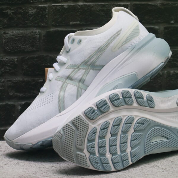 Gel-Kayano 31 - Image 5