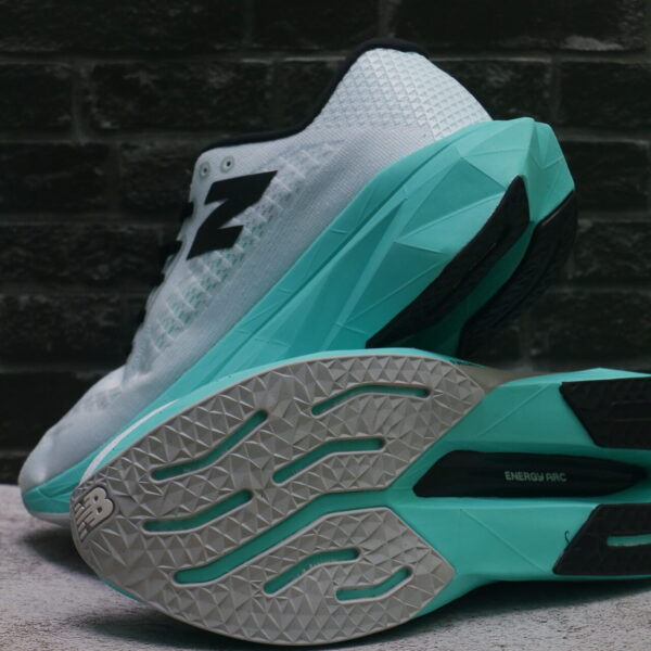 New Balance Trainer - Image 6
