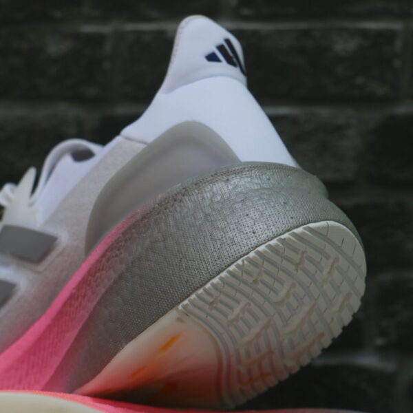Adidas Ultraboost 5 - Image 4